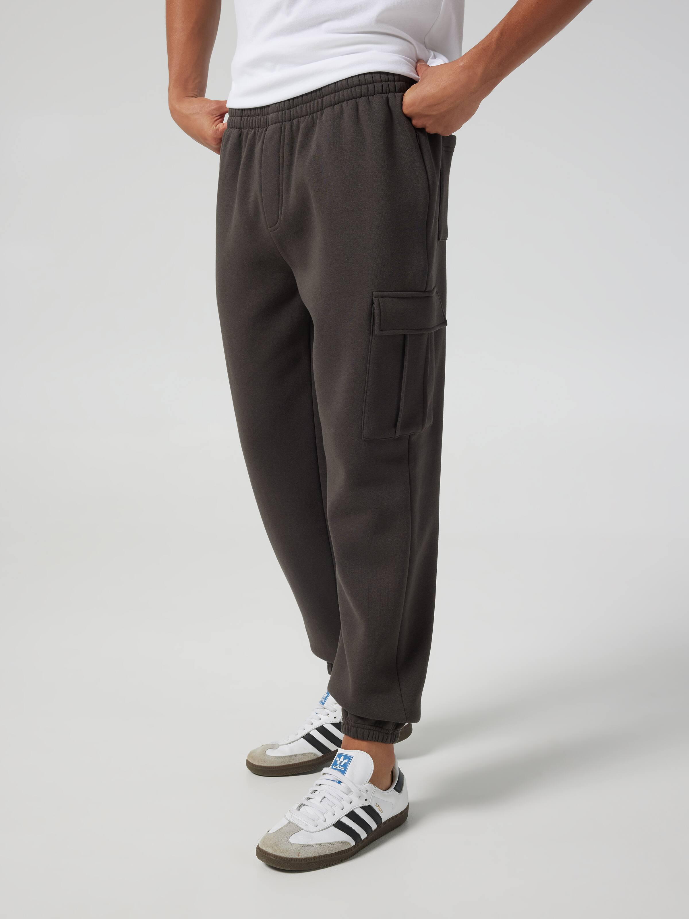 Levi Loose Cargo Trackpant