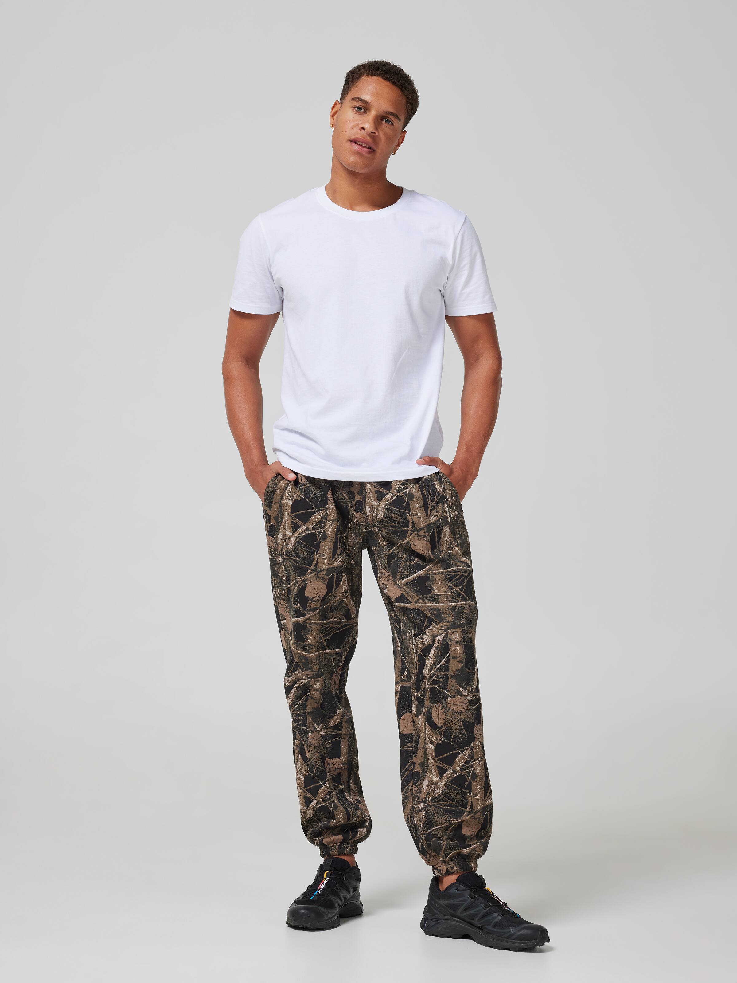 Levi Loose Trackpant