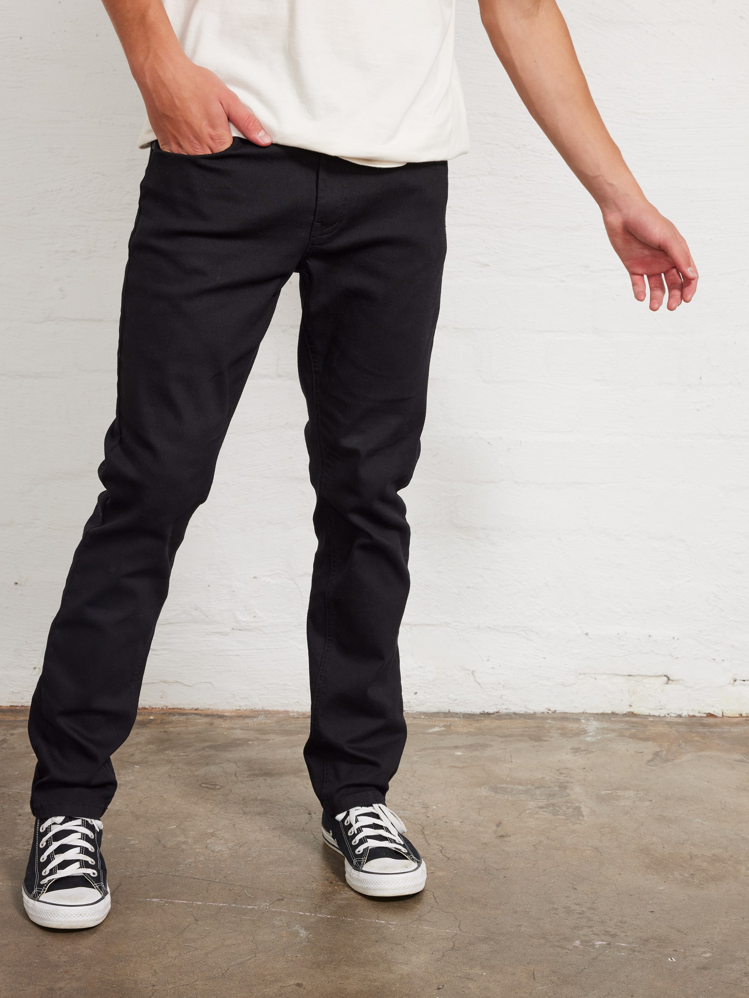 Low Fade Ash Straight Slim Jean