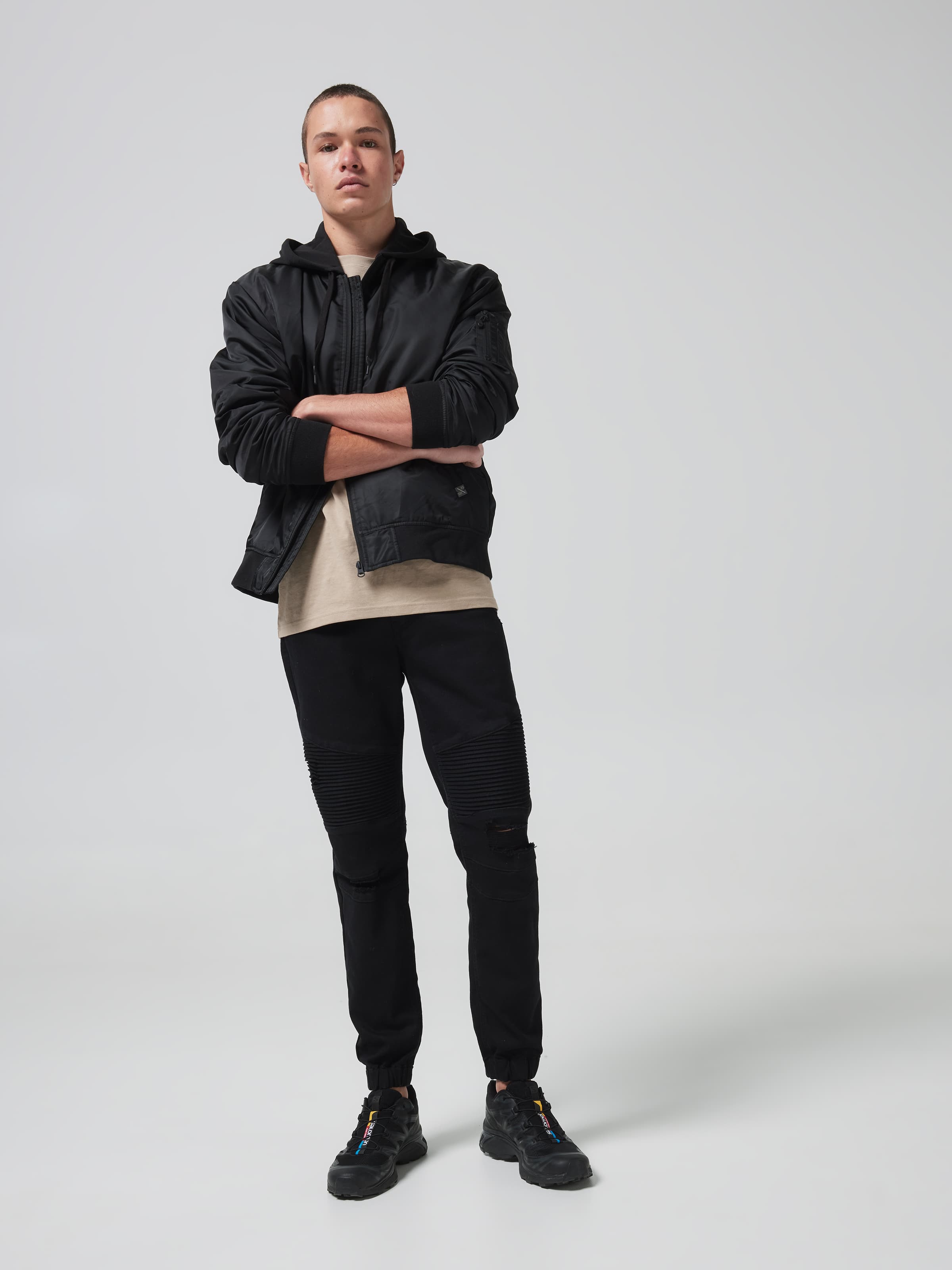 Low Fade Jake 5 Pintuck Jogger