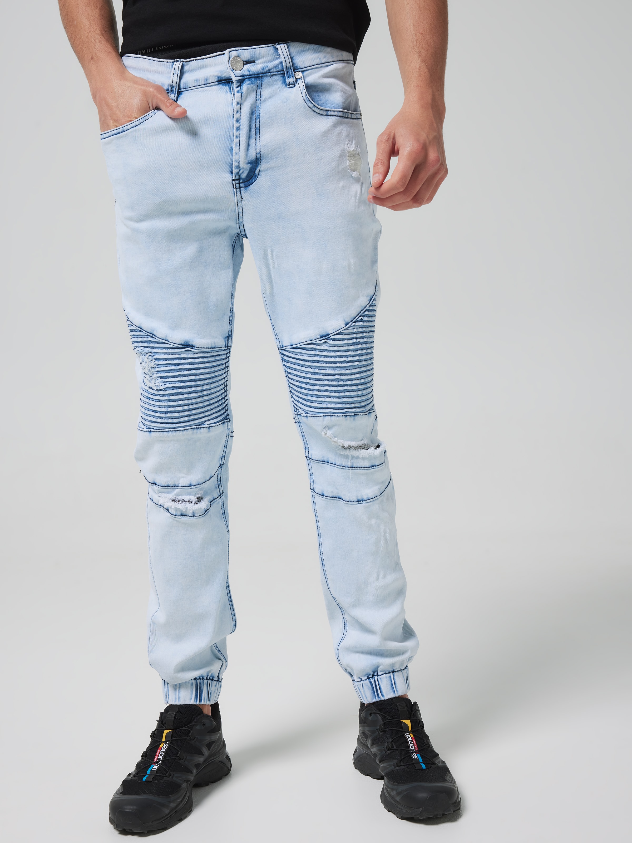 Jake-5 Pintuck Jogger