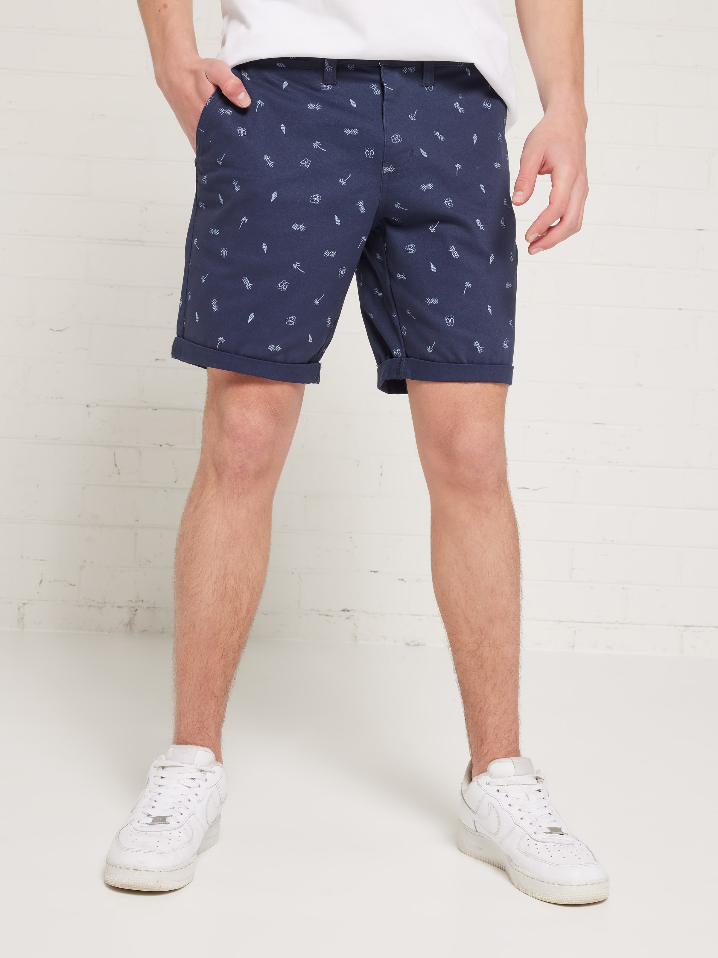 Chino Short Multi Icon