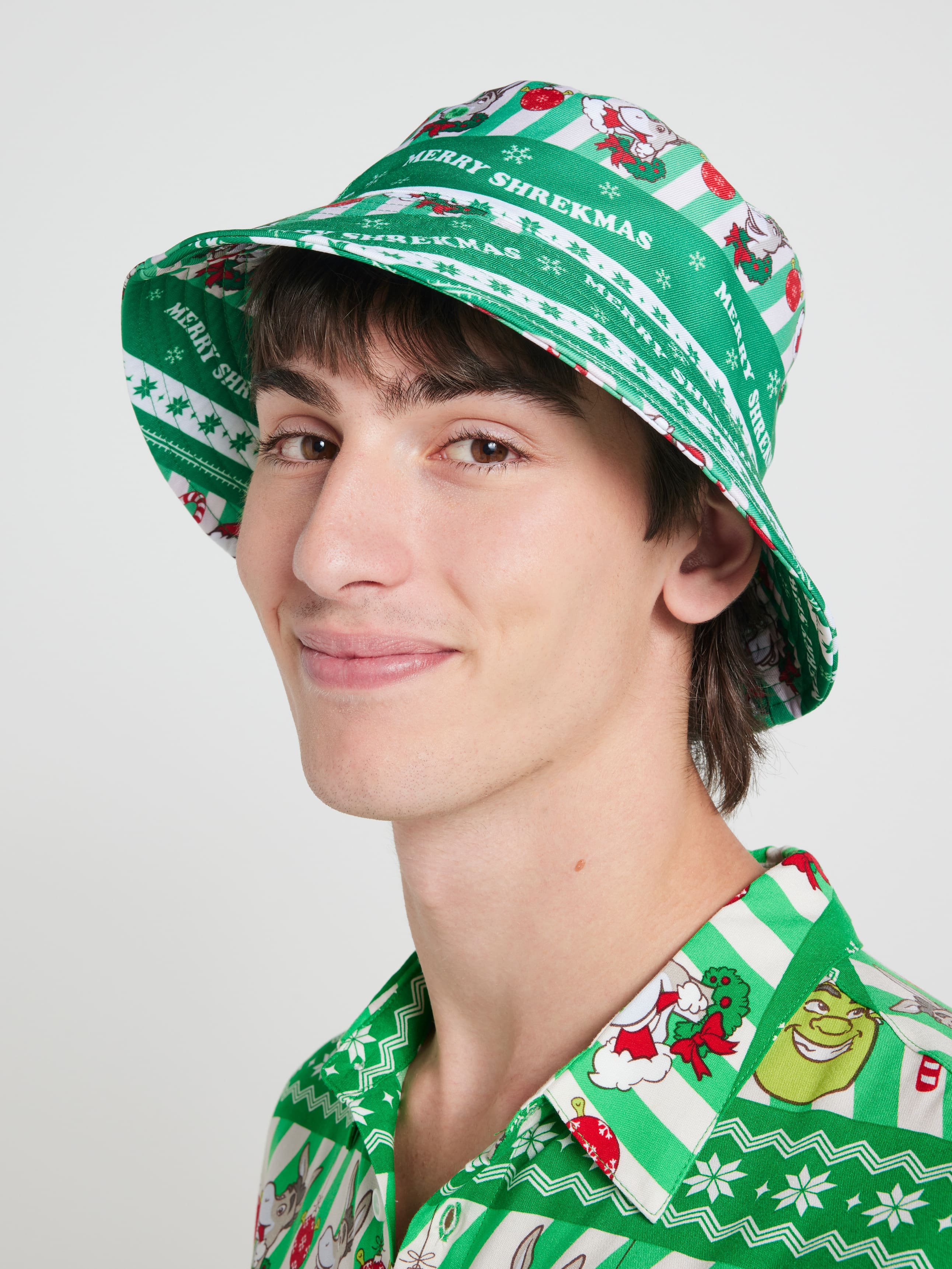 Xmas Shrek Suit Bucket Hat