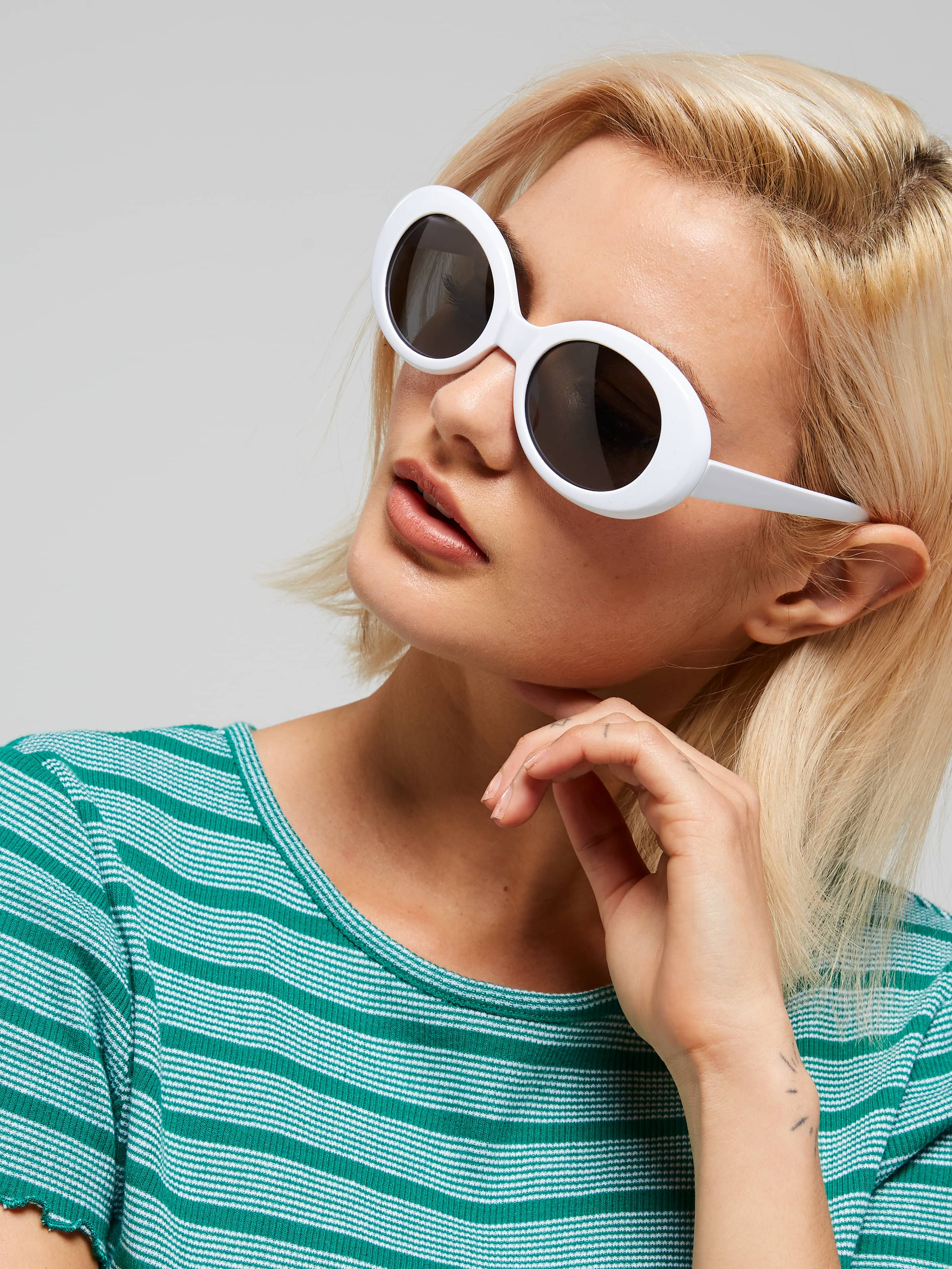 90S Oval Sunglasses