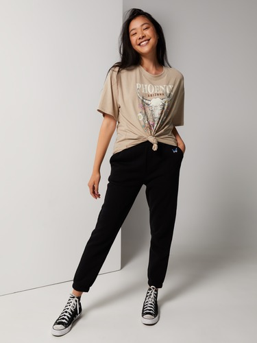 Lounge Fitted Tee                                                                                                               