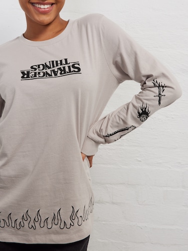 Stranger Things Upside Down Logo Oversized Tee                                                                                  