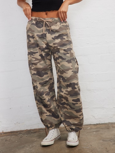 Charlie Parachute Pant                                                                                                          