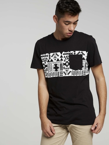Urban Estblished Muscle Tee                                                                                                     