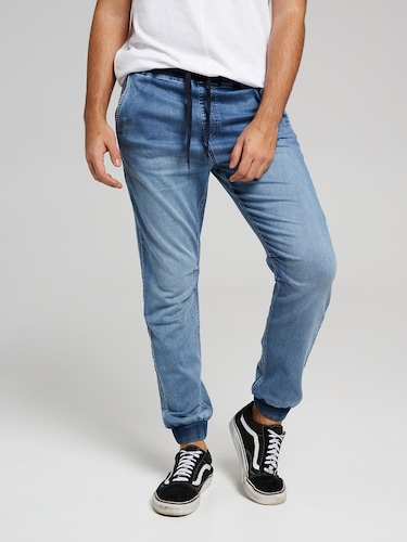 Resort Short - Pineapple                                                                                                        