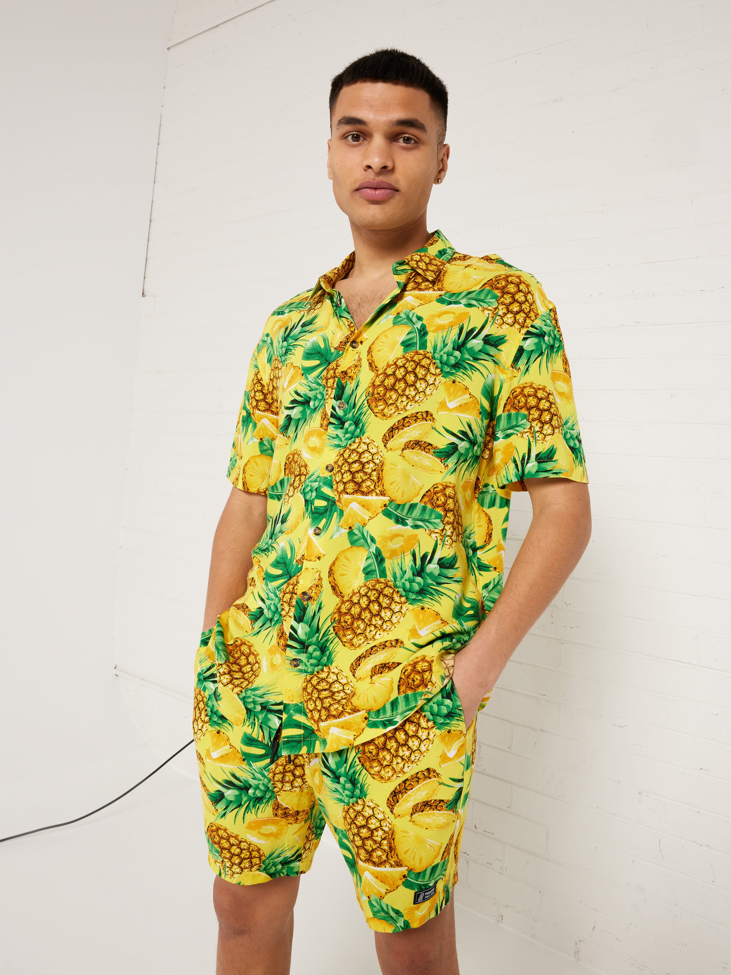 Pineapple Resort Shirt - Jay Jays Online